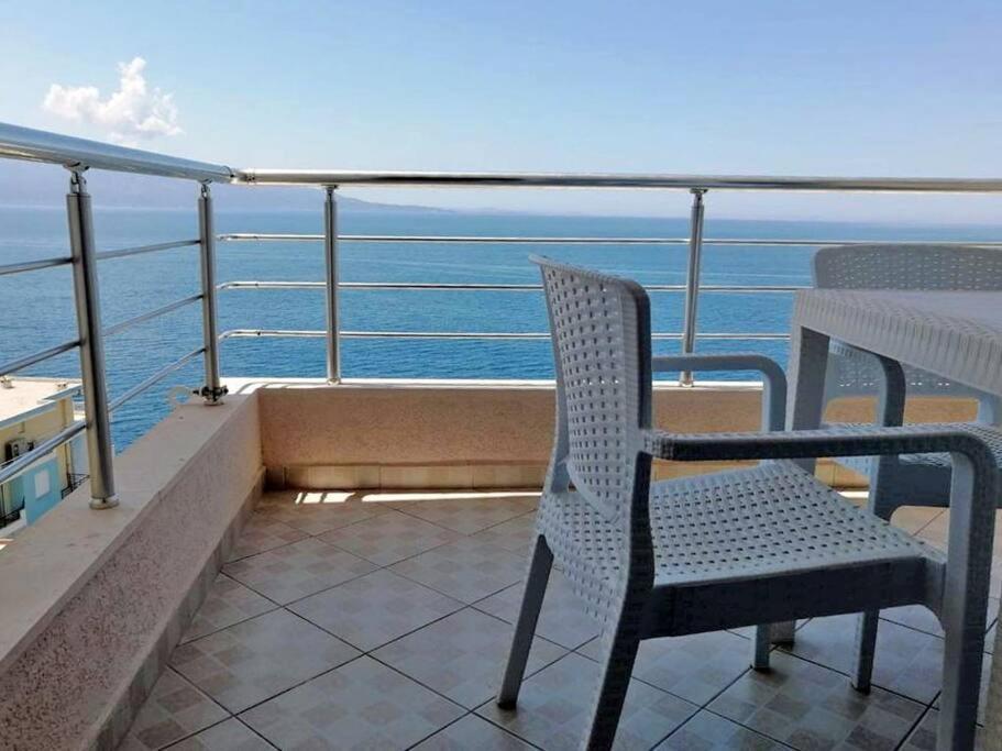 Bilal Golemi Sea View Apartment Saranda Kültér fotó